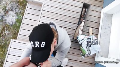 Hot Backyard Blowjob Cum in Mouth