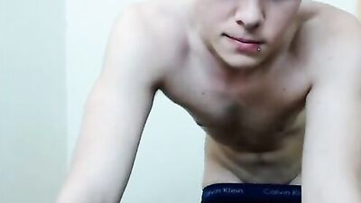 Naked romanian hottie masturbating on webcam