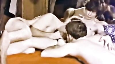 Vintage Twins Do It ALL