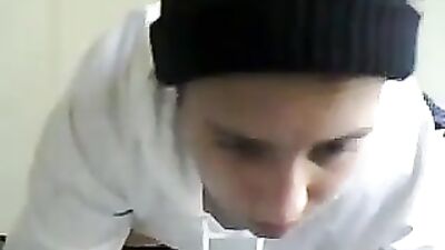 White sweater boy smooth wank on webcam