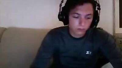 German Cutie Fucks His Great Asshole With His Each Finger