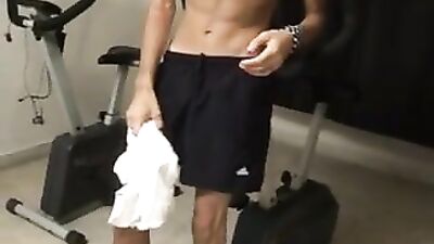 Hot work out makes me want to cum