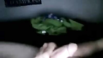 19YO JOCK WANKS ON CAM