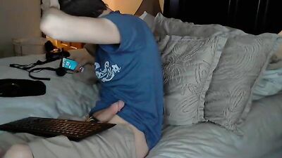 College boy jerking off - more @ Gayboy.ca