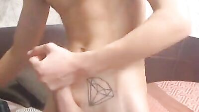 Hung naked hottie masturbating on cam