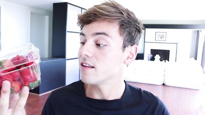 Tom Daley SuperFoods - Berries