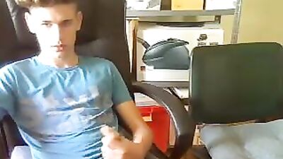 Young and smooth blond masturbating in front of his PC