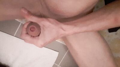 Wanking while im Horny