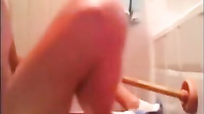 Teen uses plunger a different way
