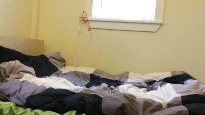 Asian slut muscle twink cums with his vibrator up his ass