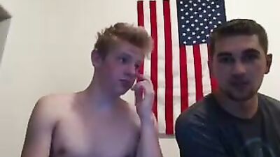 Sucking a strawberry blonde somentenovinhos.nibblebit.com