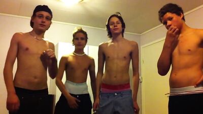 5 sexy boys dancing - YouTube