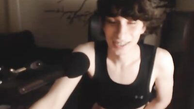 Surprise Cumshot Solo Web-Cam Amateur Gay Porn Video