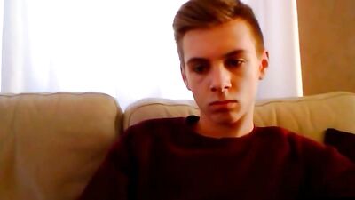 Belly Cum Teen Web-Cam - A Sexy Solo Cumshot Show