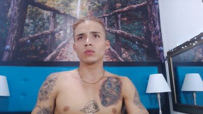 Colombian Webcam Boy Porn - R.Gray Amature XXX