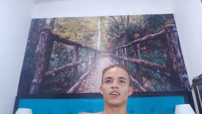 Colombian Webcam Boy Porn - R.Gray Amature XXX