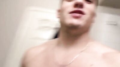 Twink Muscle Flexing - The Ultimate Gay Porn Experience