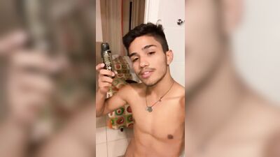 Big Cocks Novinho Webcam Boy Porn Short Clip: A Sexy Gay Video Adventure