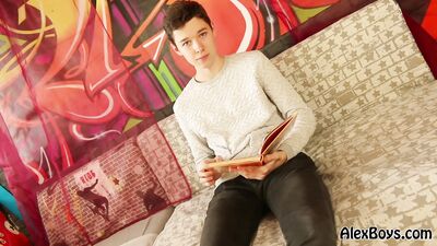 AlexBoys Lulu: Action Amature Solo Adventure