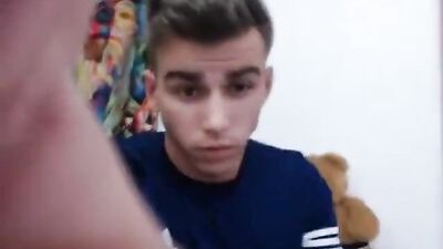 Young Croatian Webcam Twink - Jako sladak Hrvat boy in Action!