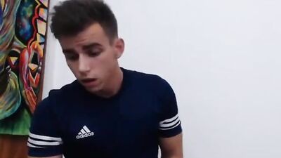 Young Croatian Webcam Twink - Jako sladak Hrvat boy in Action!