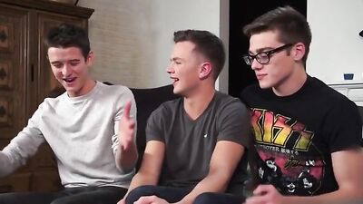 Gay Twinks Porn Threesome Tube Videos: Amature Frat Guys Group Sex