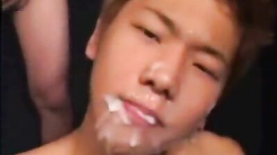 Asian bukkake