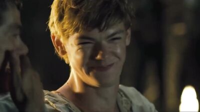 Thomas Brodie-Sangster Sexy Moments