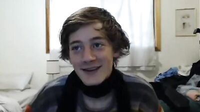 Cute overload - more @ Gayboy.ca