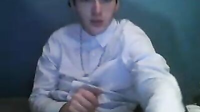 College boy on webcam for you - more @ Gayboy.ca