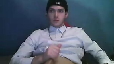 College boy on webcam for you - more @ Gayboy.ca