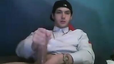 College boy on webcam for you - more @ Gayboy.ca