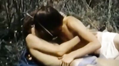 Duo outdoor vintage fun