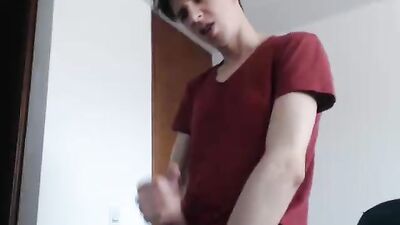 Cute boy jerkin - more @ Gayboy.ca