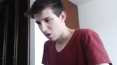 Cute boy jerkin - more @ Gayboy.ca