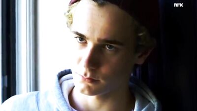 Isak And Even - Give Me Love