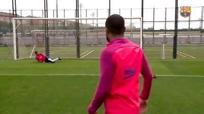 Justin Bieber playing football with Neymar and Messi