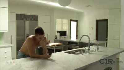 I love it when my b...om college