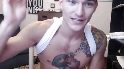 I'm gonna cum - more @ Gayboy.ca