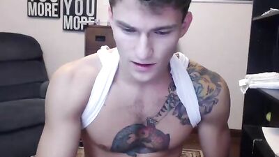 I'm gonna cum - more @ Gayboy.ca