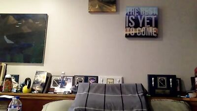 Web Cam Model please* Email: dreamleafofficial@gmail.com