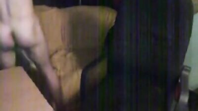 Twink shoots a nice load for webcam
