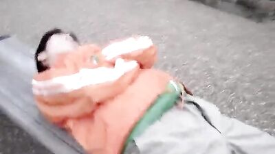 Dormidos en el carro