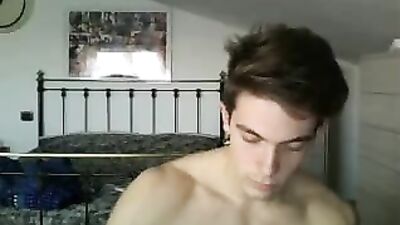 Great Body, Hard Sixpacks From Gorgeous Italian Boy