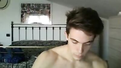 Great Body, Hard Sixpacks From Gorgeous Italian Boy