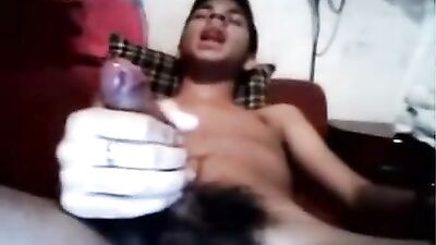 Latino jerking on cam