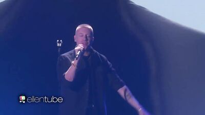 Macklemore Performs 'Wednesday Morning'