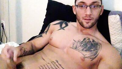 Muscle stud shows off his dick