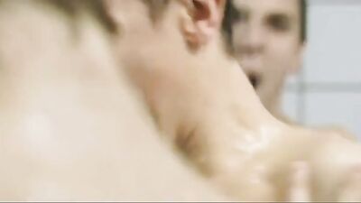 THE COACH shower scenes