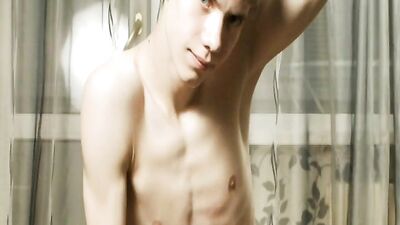 *(1)**JASTIN**Fotoshooting